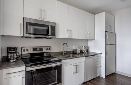 St. Elizabeth's Apartment | Terrific Brighton 2BR w/Gym & W/D, nr Transport Stops, by Blueground