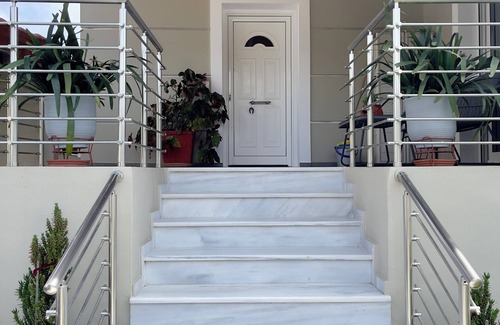 Eretria House | Terrific building with AC in charming Eretria, Greece