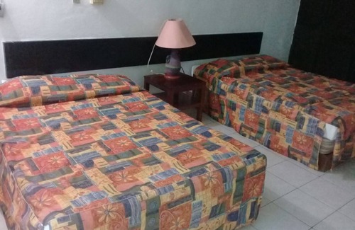 Ixtapa Hotel | Terrific hotel with AC in Ixtapa Zihuatanejo