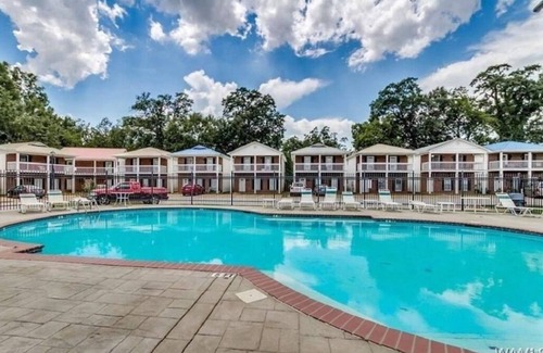Tuscaloosa House | Terrific Tuscaloosa Townhouse - 2 miles to Stadium