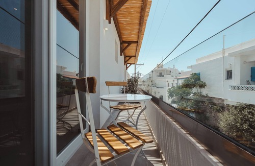 Old Town Naxos Apartment | Tesoro Elegant escapes-suites