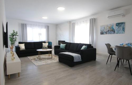 Alhaurin de la Torre House | TESS Villa Paz