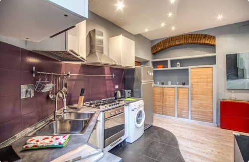 Rome Apartment | Testaccio - Flat by the river
