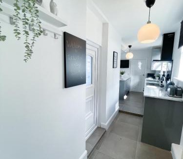 Tettenhall House | Tettenhall Village Townhouse