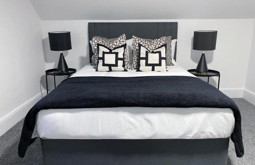 Tettenhall House | Tettenhall Village Townhouse