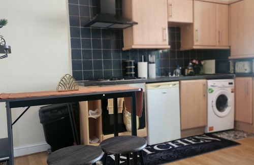 Wolverhampton Apartment | Tettenhall, Wolverhampton offers a variety of attractions includ historical site