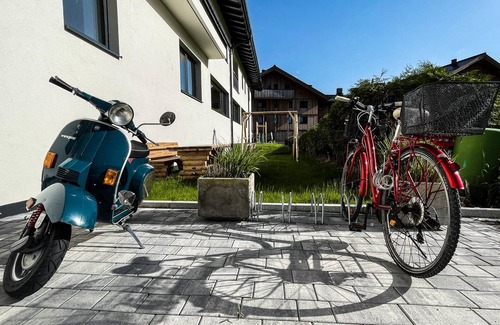 Schuttdorf Apartment | Tevini Boutique Suites - Apartment Earth