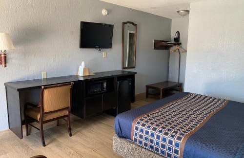 McAllen Hotel | Texas Inn McAllen Airport