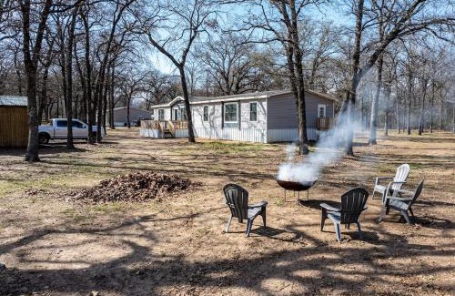 Kingston House | Texoma Adventure Cabin