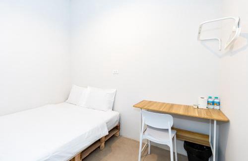 Talat Yot Apartment | The Hidden Khaosan - เดอะ ฮิดเด้นข้าวสาร