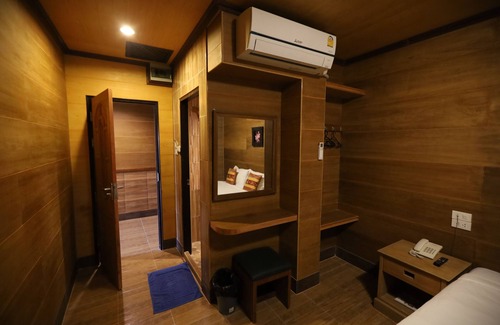 Talat Yot Hotel | Thai Cozy House