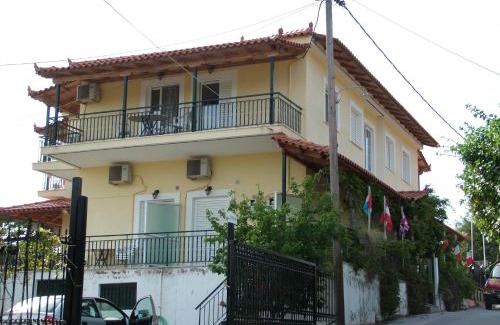 Skoutari Apartment | Thalis Rooms