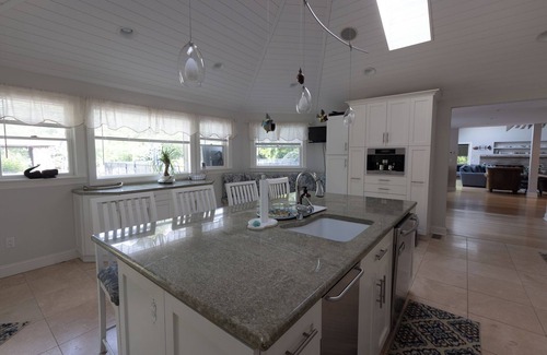 East Quogue House | Thanksgiving is around the corner , better book now!