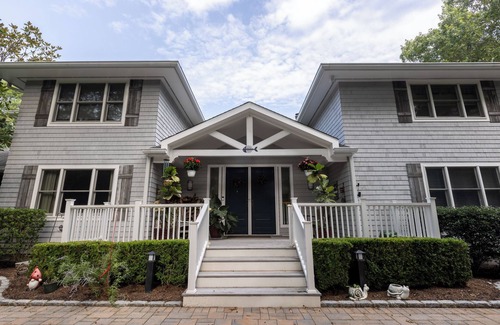 East Quogue House | Thanksgiving is around the corner , better book now!