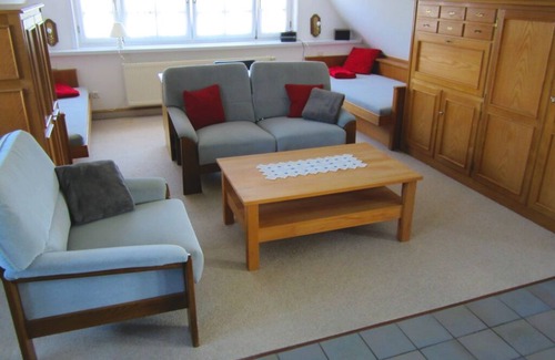 Falshoft Apartment | Thatched roof apartment on the Baltic Sea with roof terrace for 4 people in Falshöft