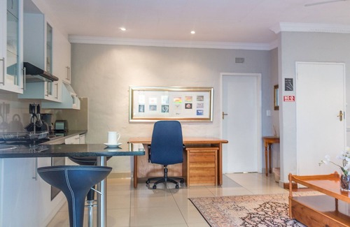 Greater Johannesburg Metropolitan Area Bed & Breakfast | Thatchfoord Lodge