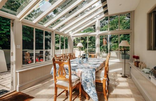 Thurlestone House | Thatchways