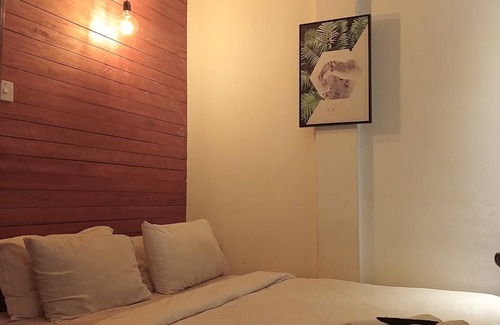 Pekan Melayu Hotel | THE 1975 HOTEL EMPIRE