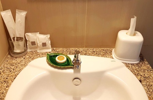 Suan Luang Hotel | The 20 at Sukhumvit 77