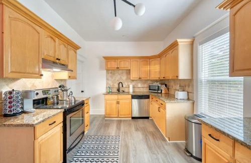 King House | The 2BR Soul Lounge - 91 WalkScore