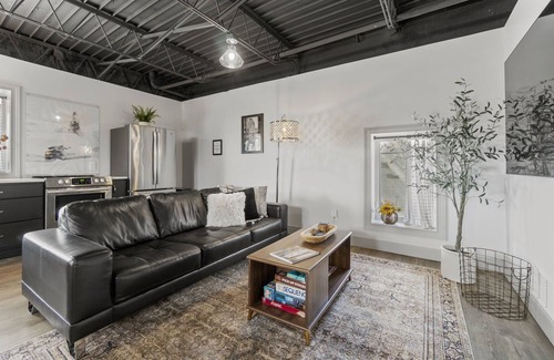 Fort Wayne House | The 418. An 1866 Build with Modern Comforts
