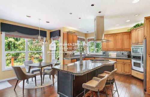 Northwest Portland House | The Abbey on Birkendene #41532