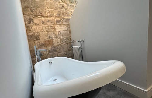 Selby Hotel | The Abbots Boutique Hotel