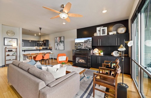 Fayetteville House | The Abshier - Near U of A - Quiet Getaway