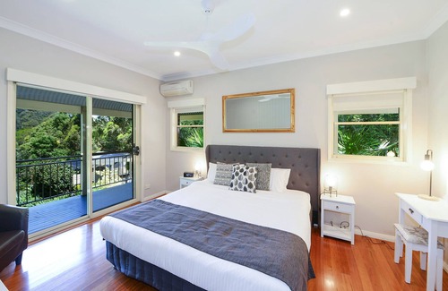 Picketts Valley House | The Acreage Boutique Guesthouse