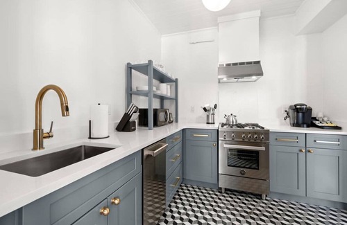 Hyde Park Apartment | The Adaline 6 Gorgeous Hyde Park Apartment