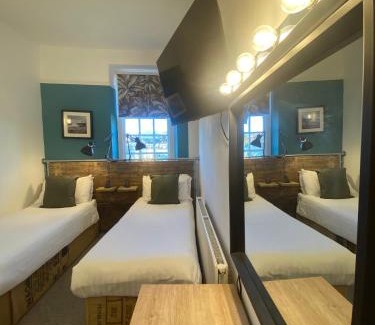 Brighton Hotel | The Admiral