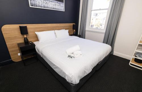 Wickham Hotel | The Albion Hotel