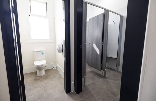 Wickham Hotel | The Albion Hotel