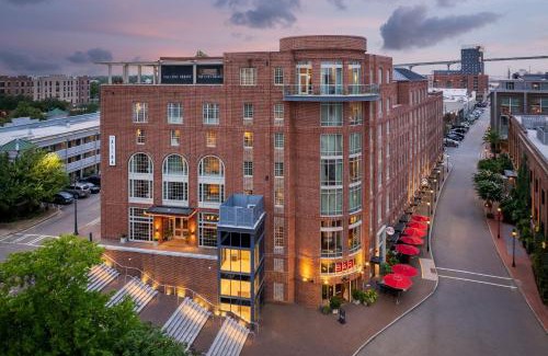 Historic District - North Hotel | The Alida, Savannah, a Tribute Portfolio Hotel