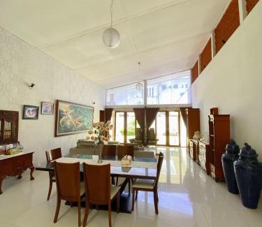 Medan House | the allegras house medan