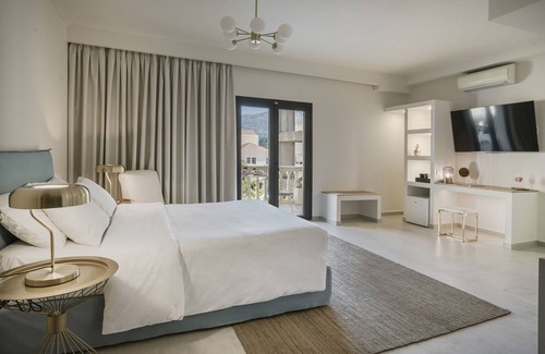 Argostoli Town Hotel | The Alley Hotel