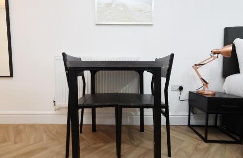 Margam Apartment | The Alltwen Apartments