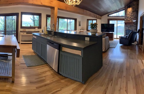 Little Valley Ski Chalet | The Alpine Hideaway
