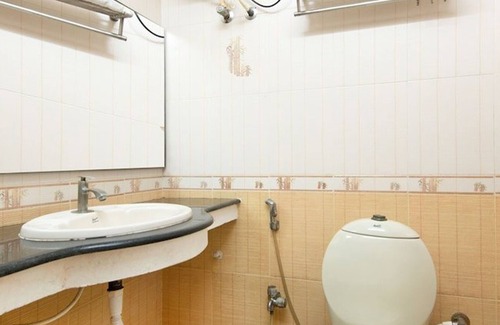Periamet Hotel | The Altruist Business Stays (Trinetraa)