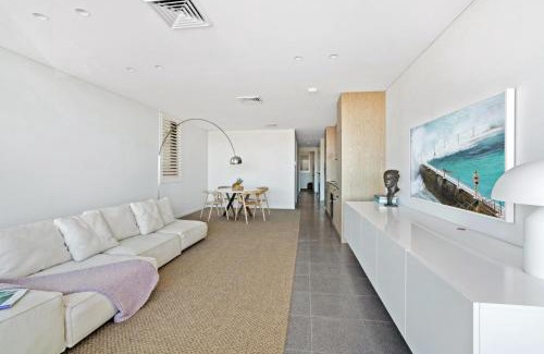 Tamarama Apartment | The Amalfi