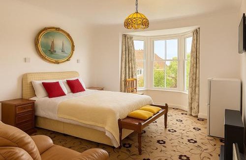 Shanklin Hotel | The Amara Inn