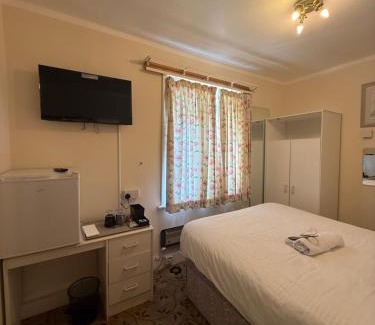 Shanklin Hotel | The Amara Inn