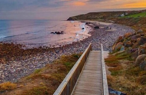 Hallett Cove House | The amazing Sea View Holiday Home - Hallett Cove