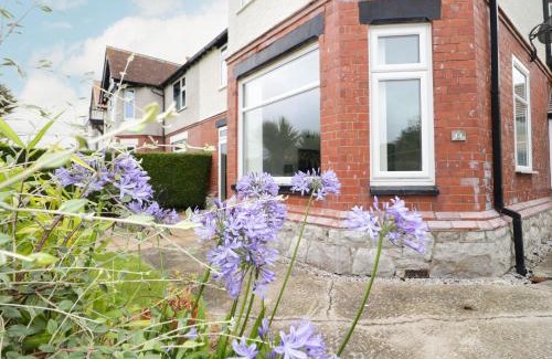 Rhos on Sea House | The Anchorage