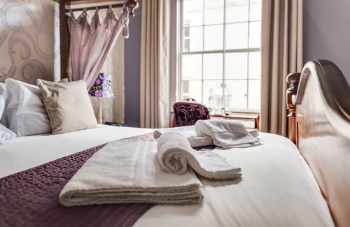 Wells House | The Ancient Gatehouse Hotel
