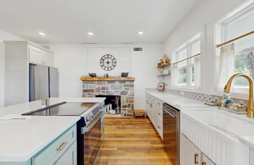 Cleveland House | The Anderson House