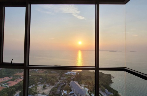 Pratumnak Hill Condo | The Andromeda Condominium