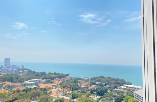 Pratumnak Hill Condo | The Andromeda Condominium