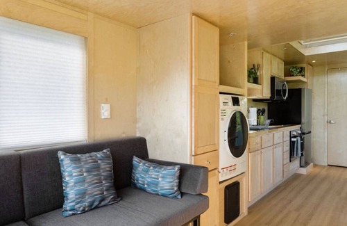 Mills River House | The Andromeda House @Acony Bell Tiny Home Village