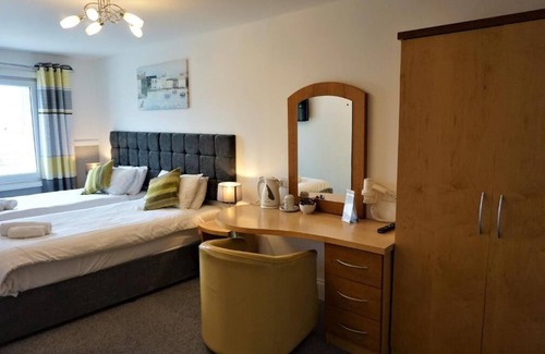 Cardigan Hotel | The Angel Hotel